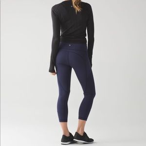 LULULEMON - All the right places leggings